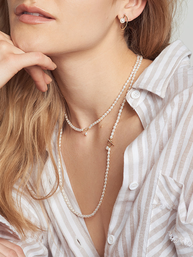 40" Petite Oval Pearl Toggle Necklace